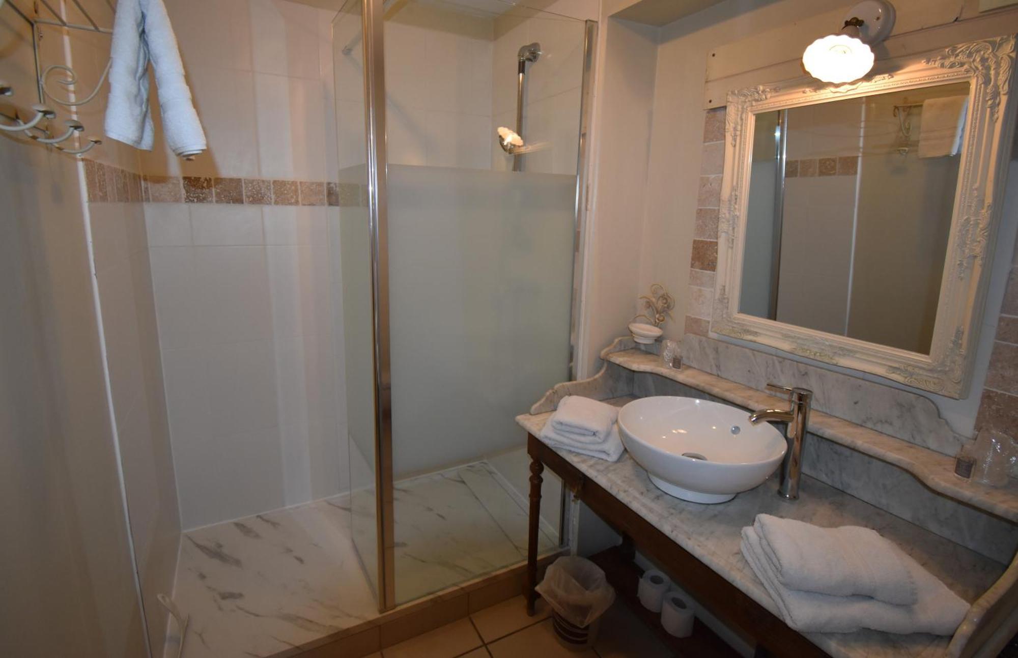 La Cle Des Bois Bed & Breakfast Le Bourg-d'Oisans Luaran gambar