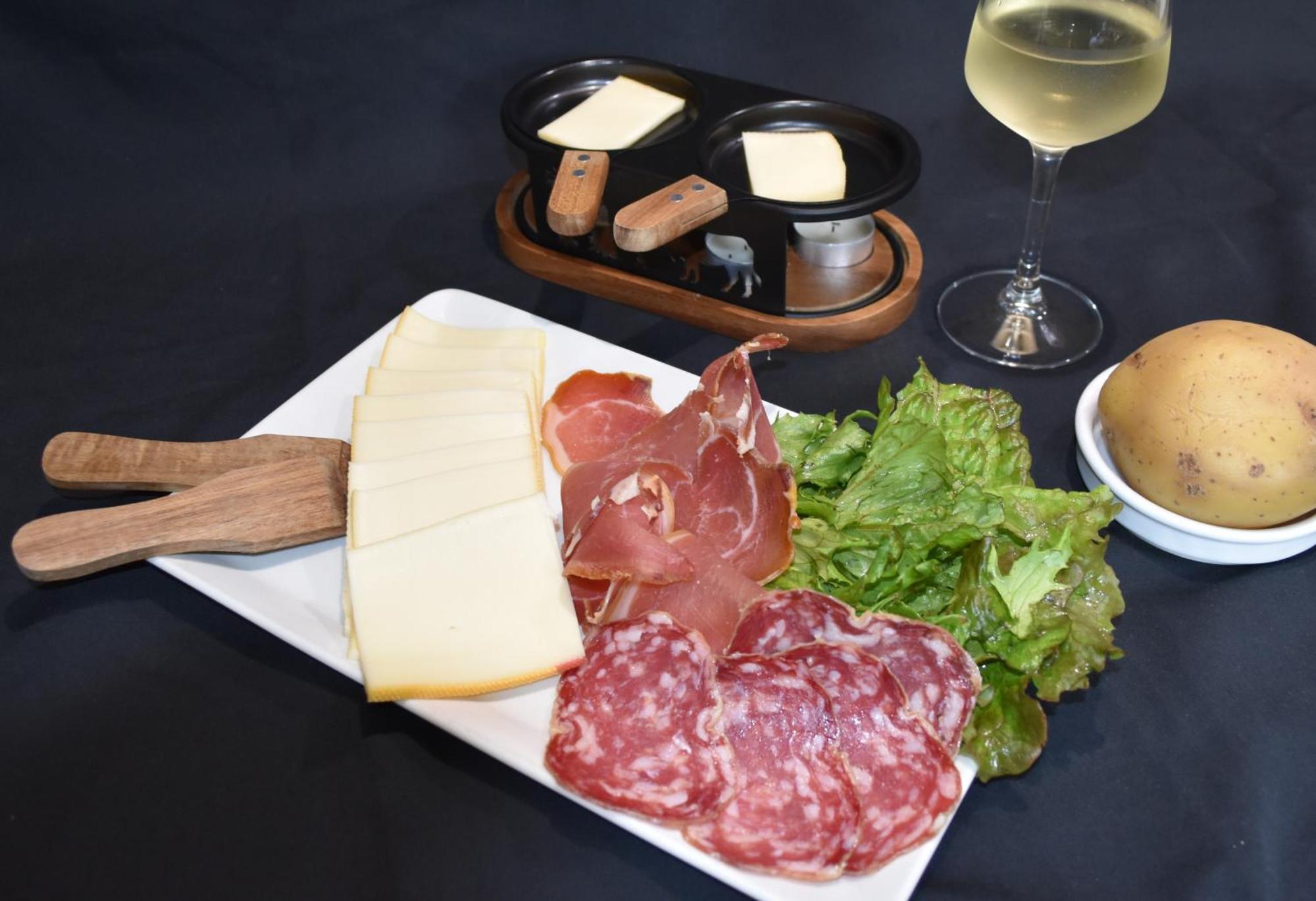La Cle Des Bois Bed & Breakfast Le Bourg-d'Oisans Luaran gambar