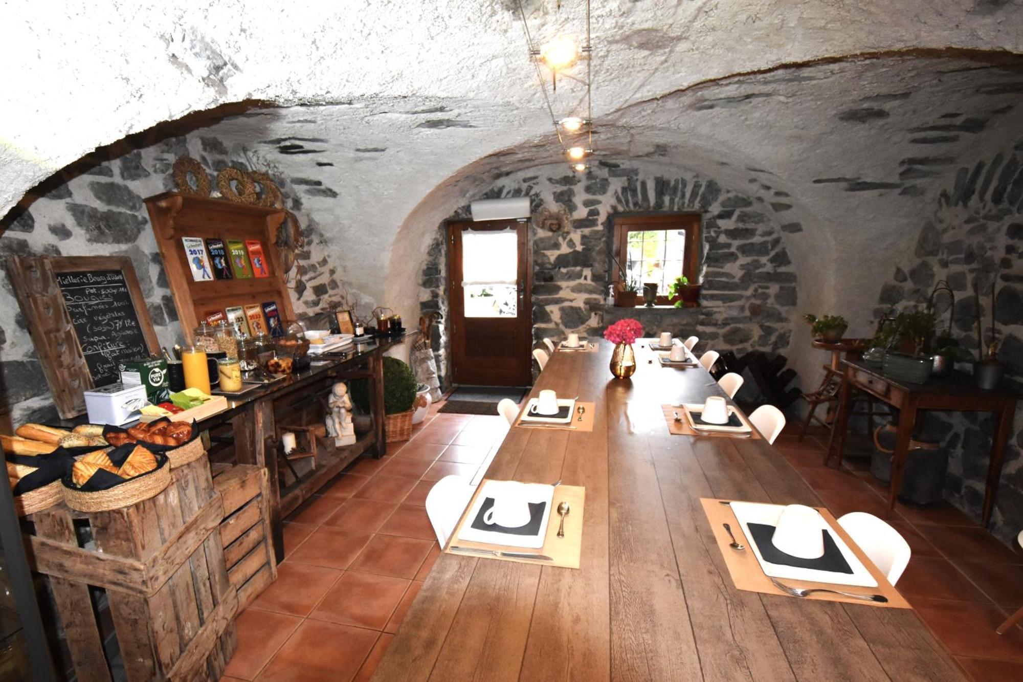 La Cle Des Bois Bed & Breakfast Le Bourg-d'Oisans Luaran gambar