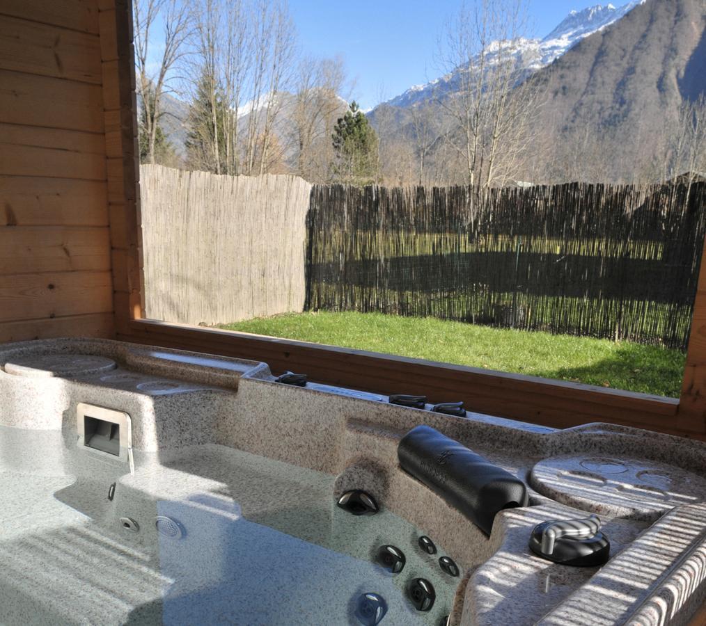 La Cle Des Bois Bed & Breakfast Le Bourg-d'Oisans Luaran gambar